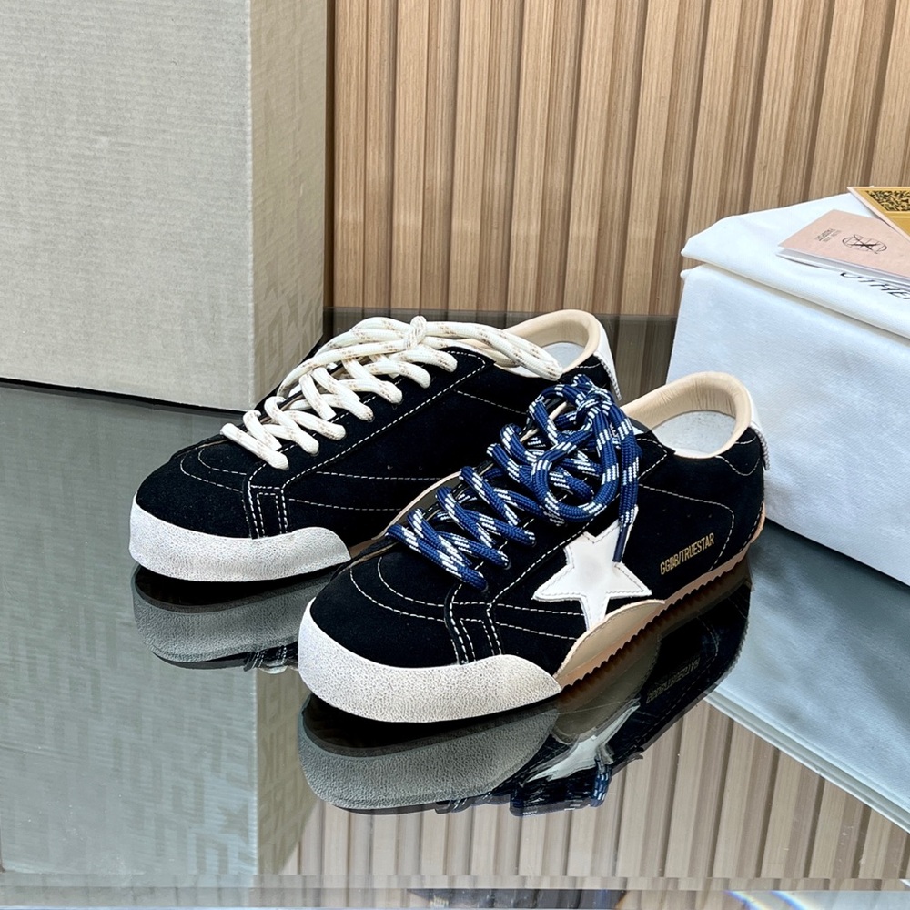 Golden Goose black flat shoes, slip-on shoes - Picture 2 of 6